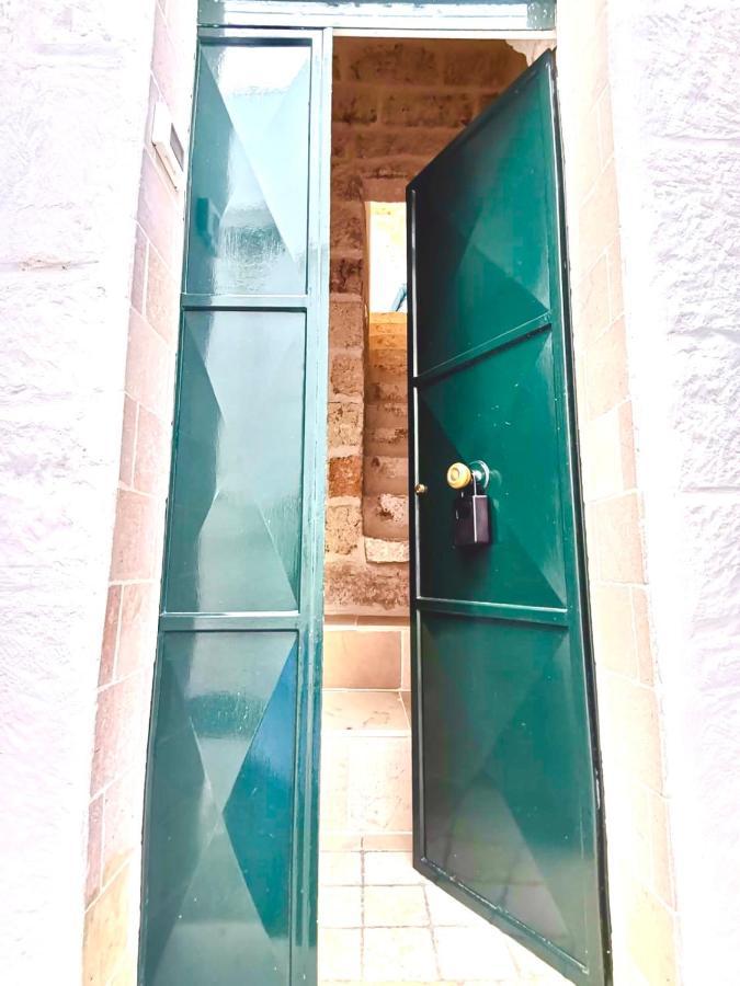 White Stone- La Terrazza Villa ออสตูนี ภายนอก รูปภาพ
