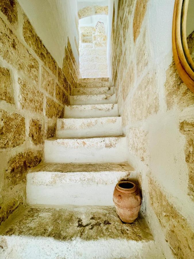 White Stone- La Terrazza Villa ออสตูนี ภายนอก รูปภาพ