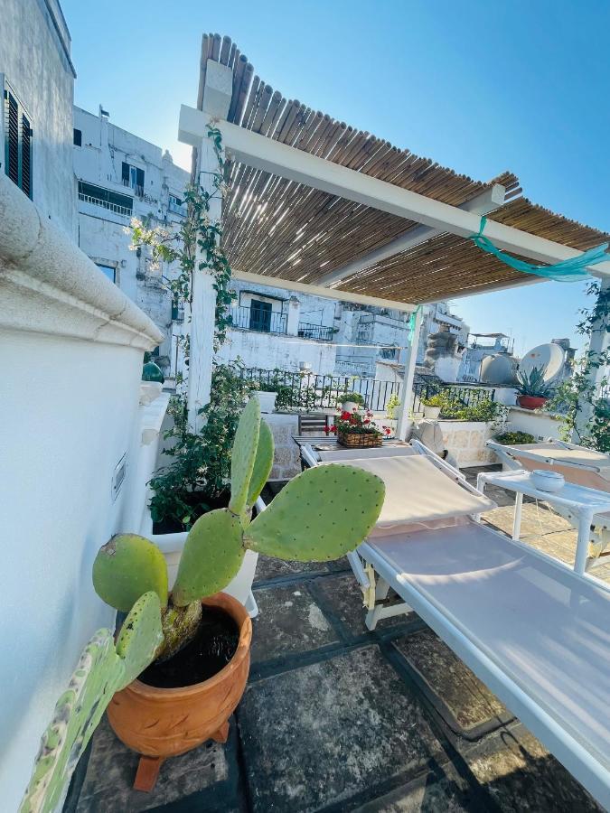 White Stone- La Terrazza Villa ออสตูนี ภายนอก รูปภาพ